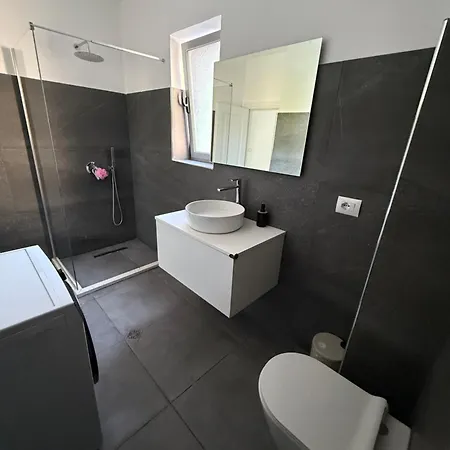 Iona By Merko Apartment Berat