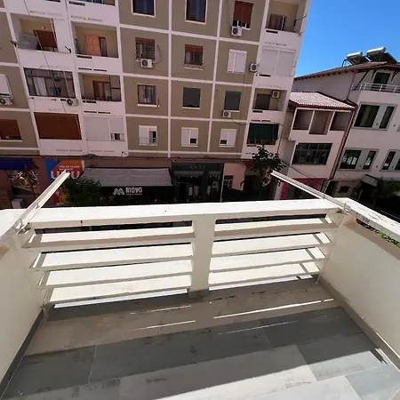 Apartment Iona By Merko Berat